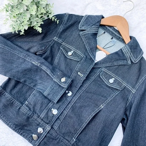 T Tahari | NWT Jean Jacket Size Small - Picture 2 of 13